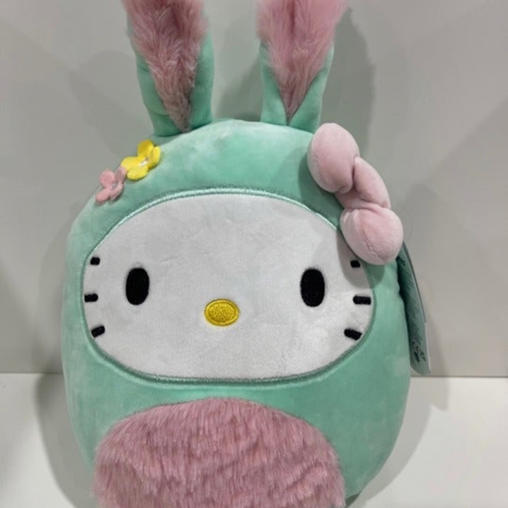 Hello kitty squish mellow Easter 2024